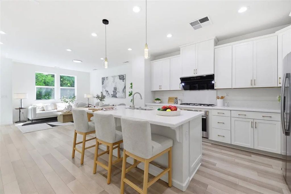 351 Charles Morris Terrace, Sunnyvale