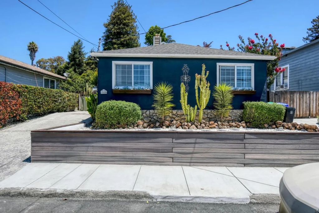 16640 Los Banos Street, San Leandro