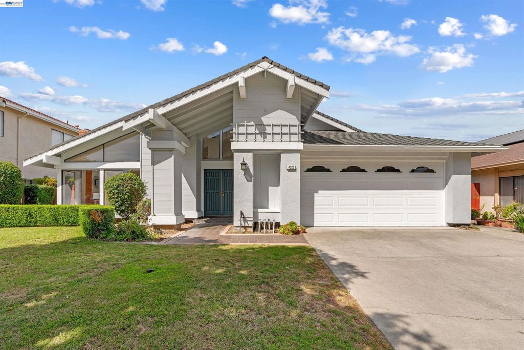 4325 Sedge St., Fremont