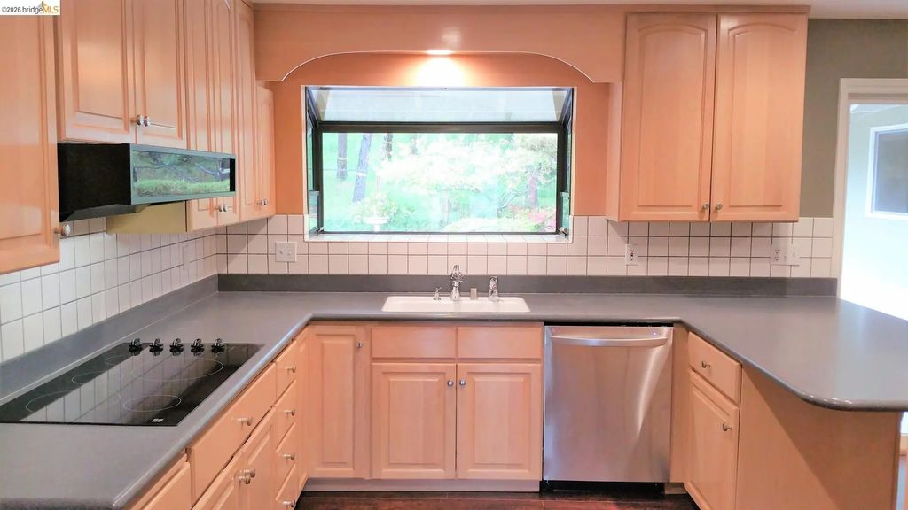 29 Thorndale Pl, Moraga