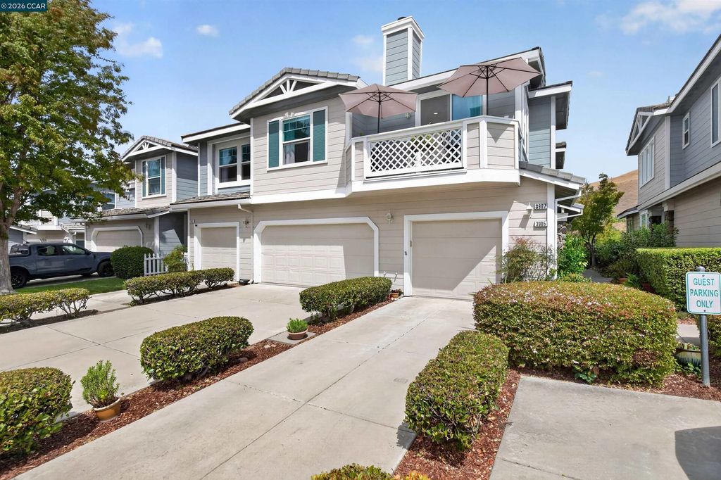 3905 Coyote Cr, Clayton