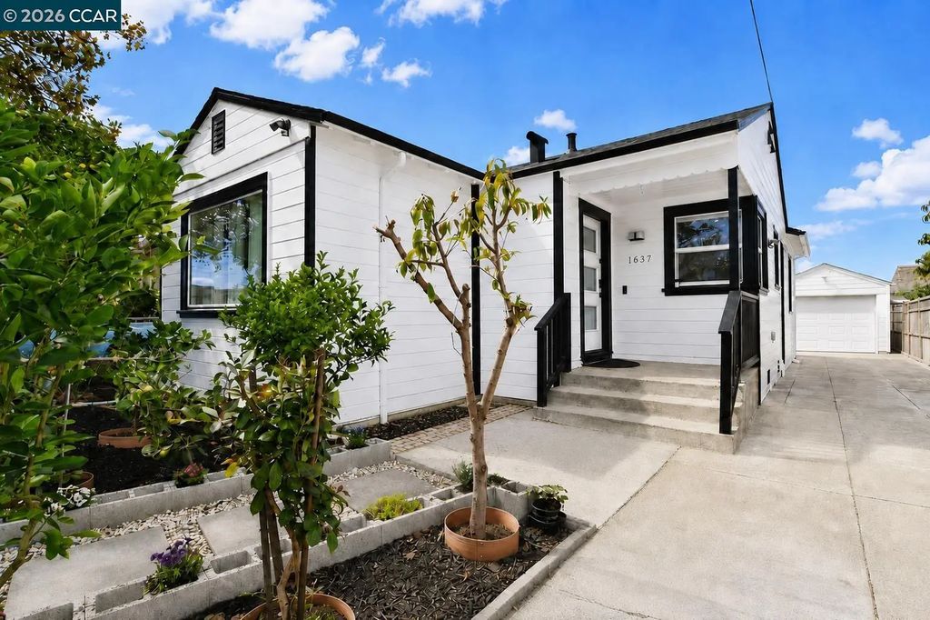 1637 100th Ave, Oakland