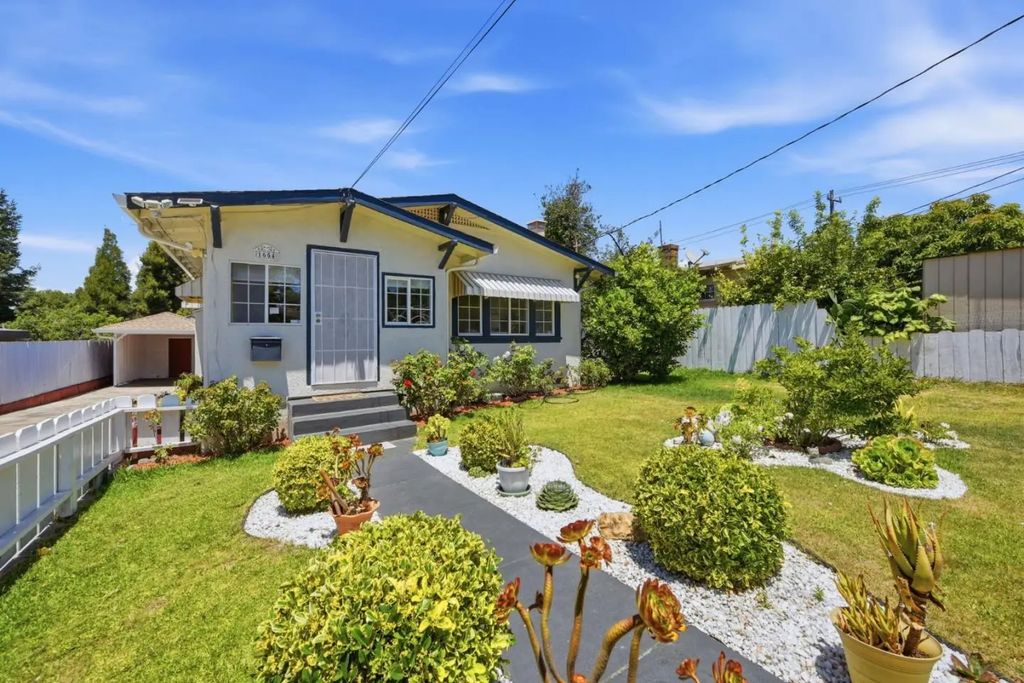 1654 D Street, Hayward