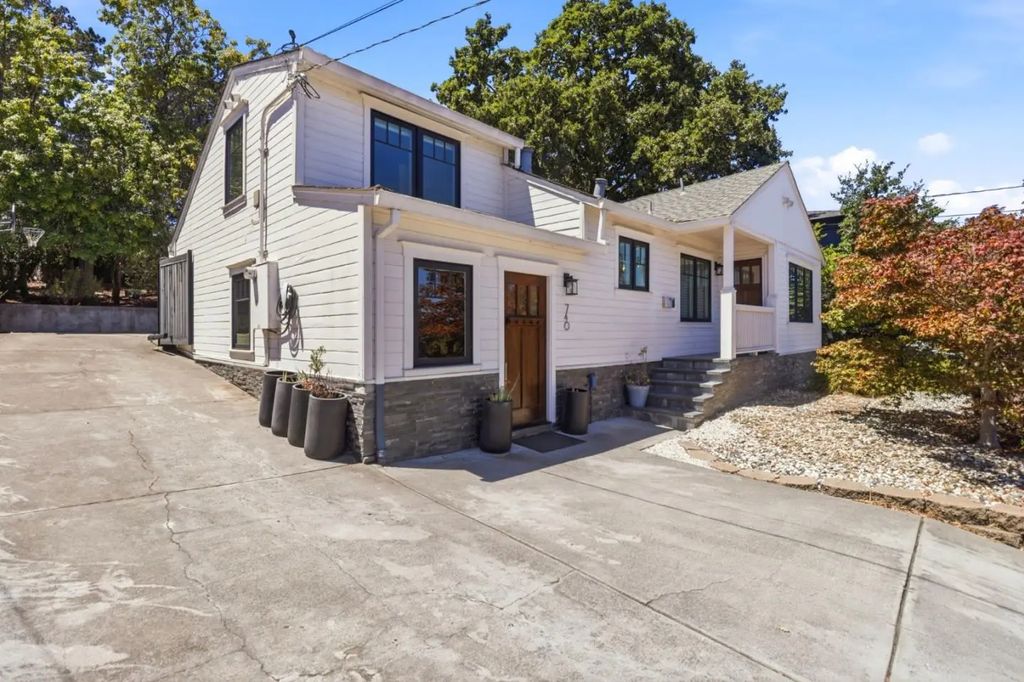 740 Alameda De Las Pulgas, Redwood City