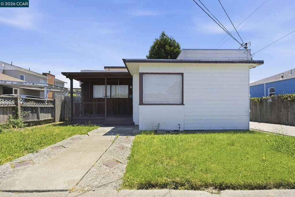 3008 Center Avenue, Richmond