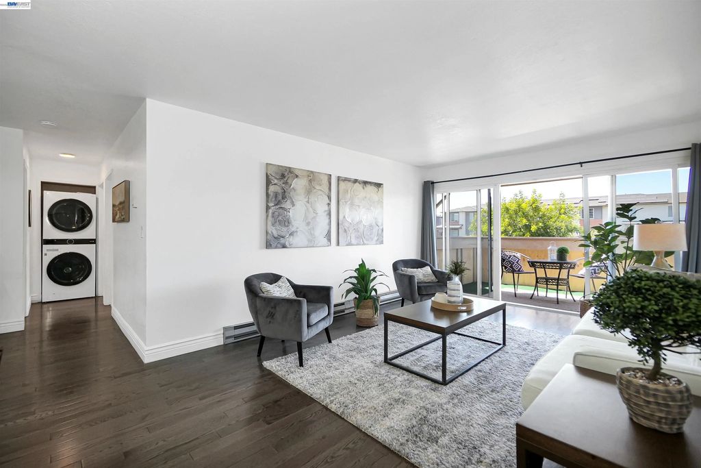 260 Industrial Pkwy 47, Hayward