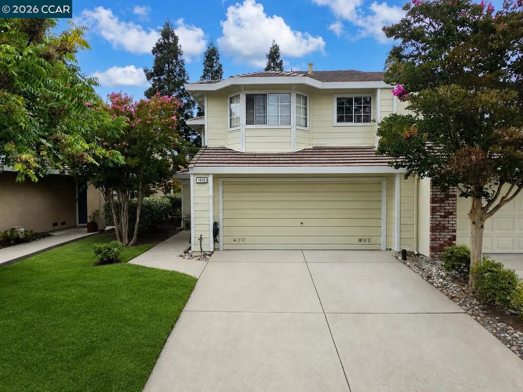 1035 Pinehurst Ct, Concord