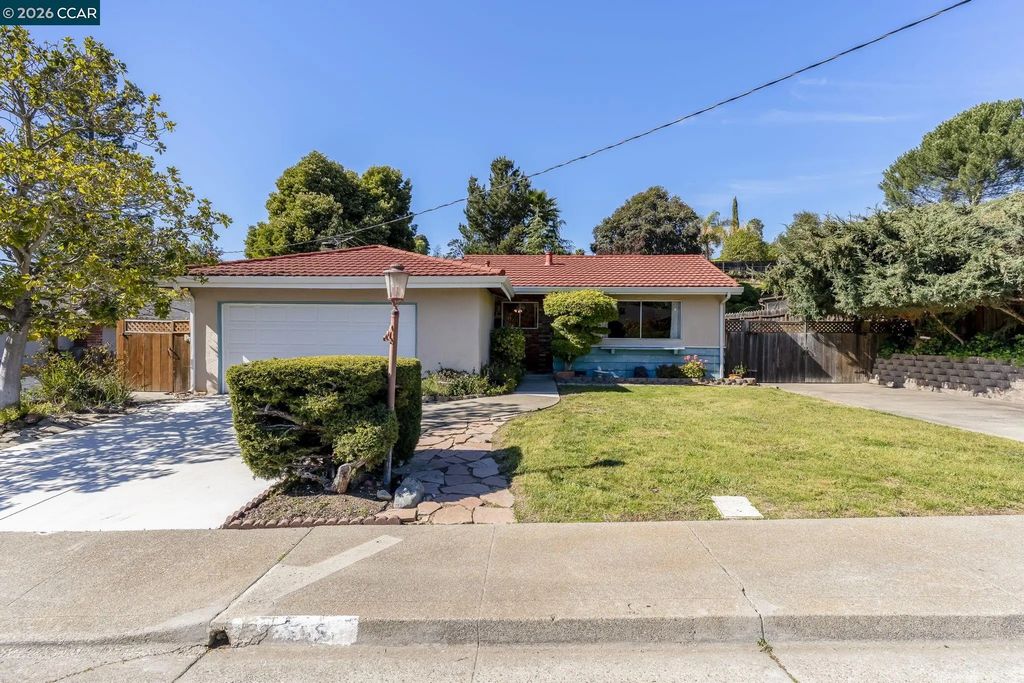 2555 Arroyo Ave, Pinole