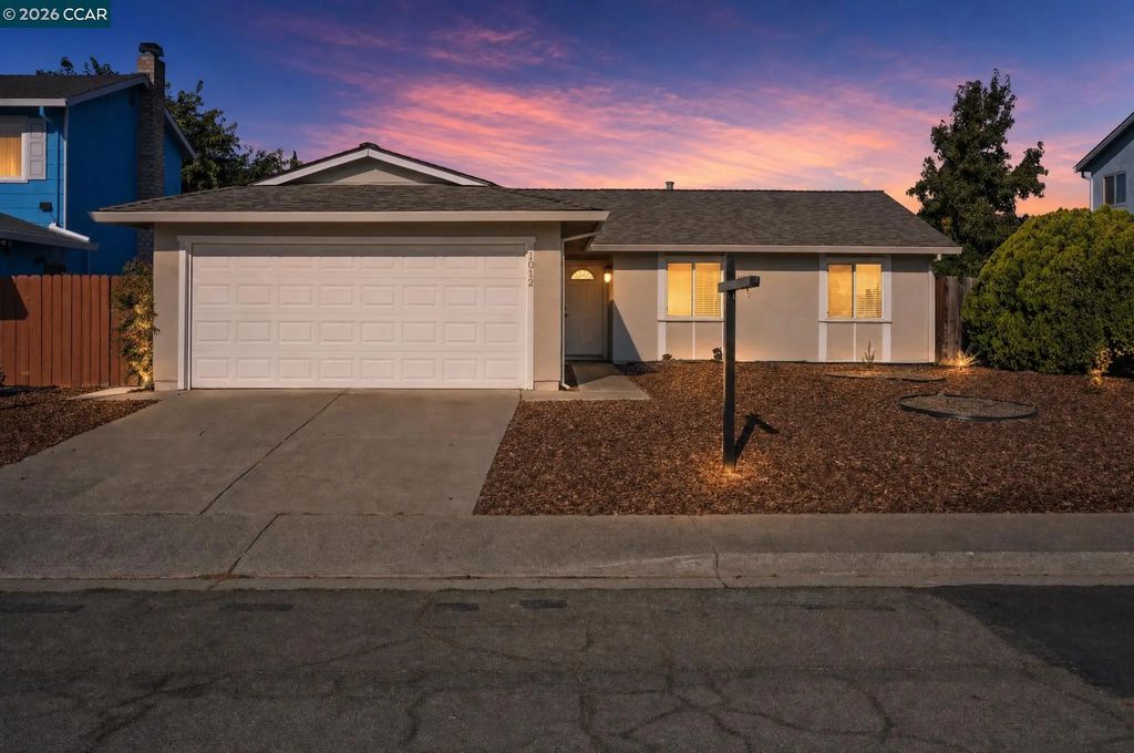 1012 Humphrey Dr, Suisun City
