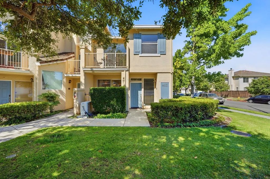 513 Manhattan Place, San Jose