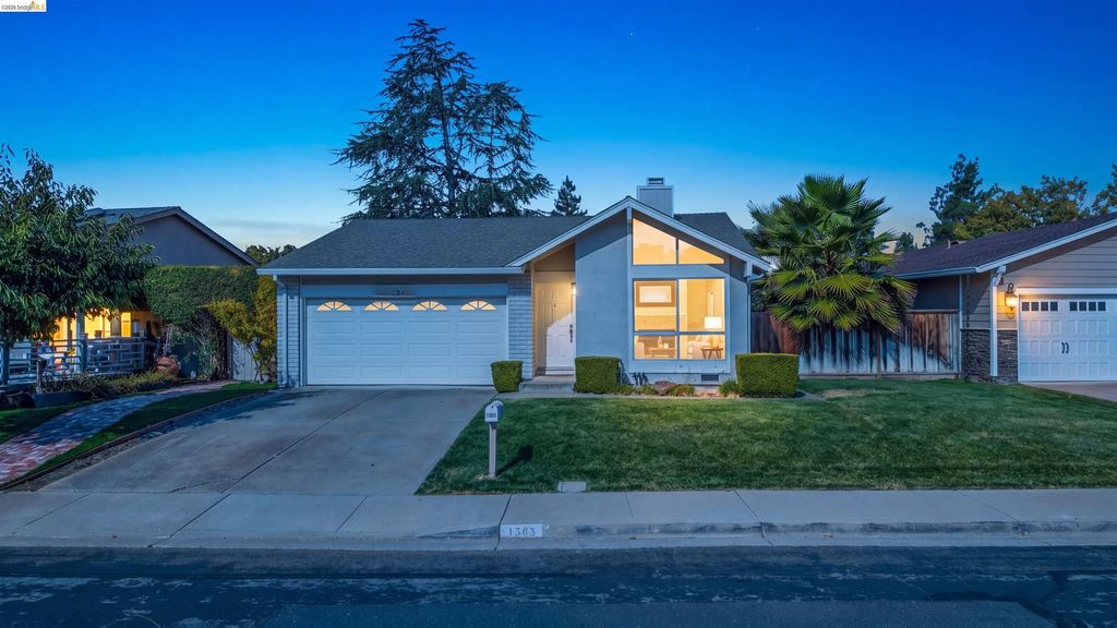 1363 Swallowtail Rd, Concord