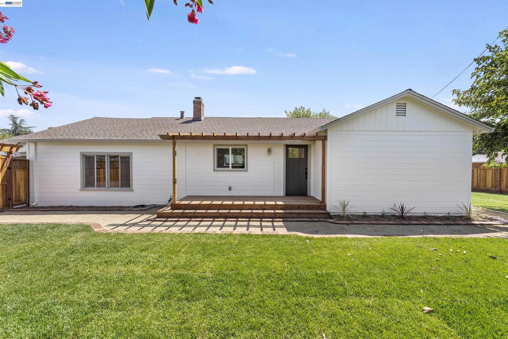 2824 Cowell Rd., Concord