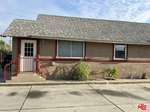 1324 N Mount Vernon Avenue, Colton
