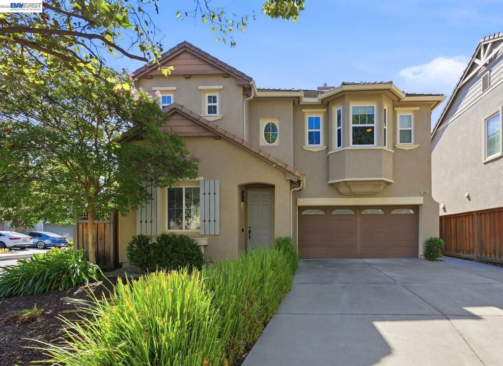 3910 Hidden Grove Ln, Concord