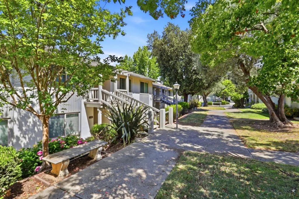 5438 Cribari Green, San Jose