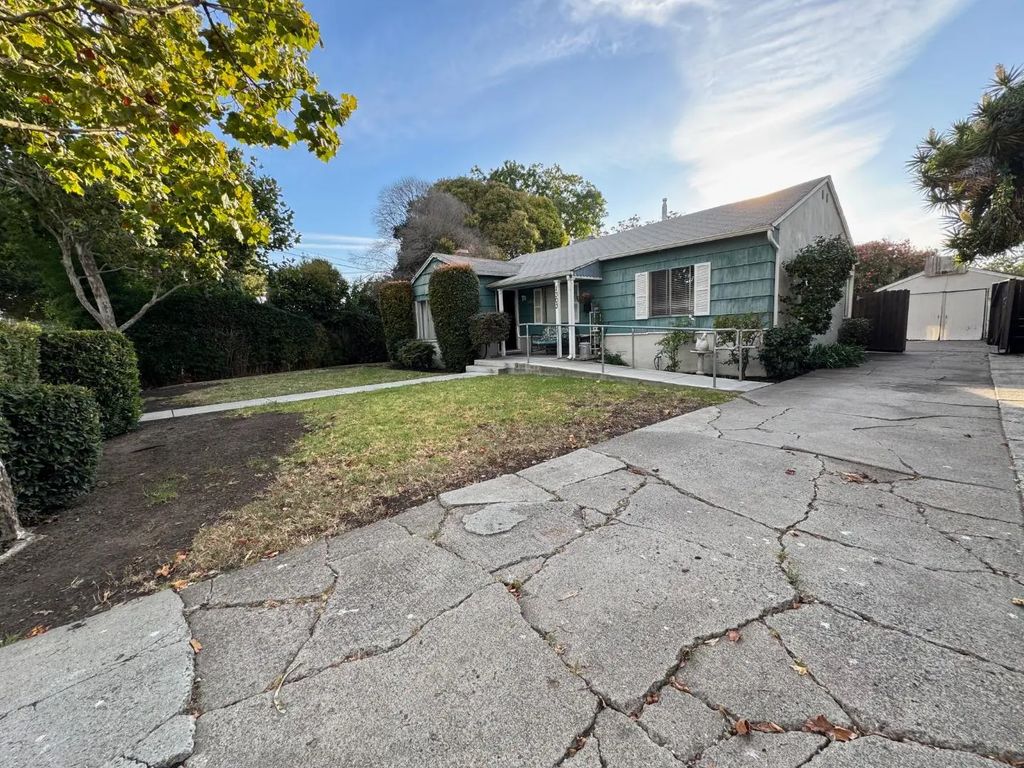 1303 Sevier Avenue, Menlo Park