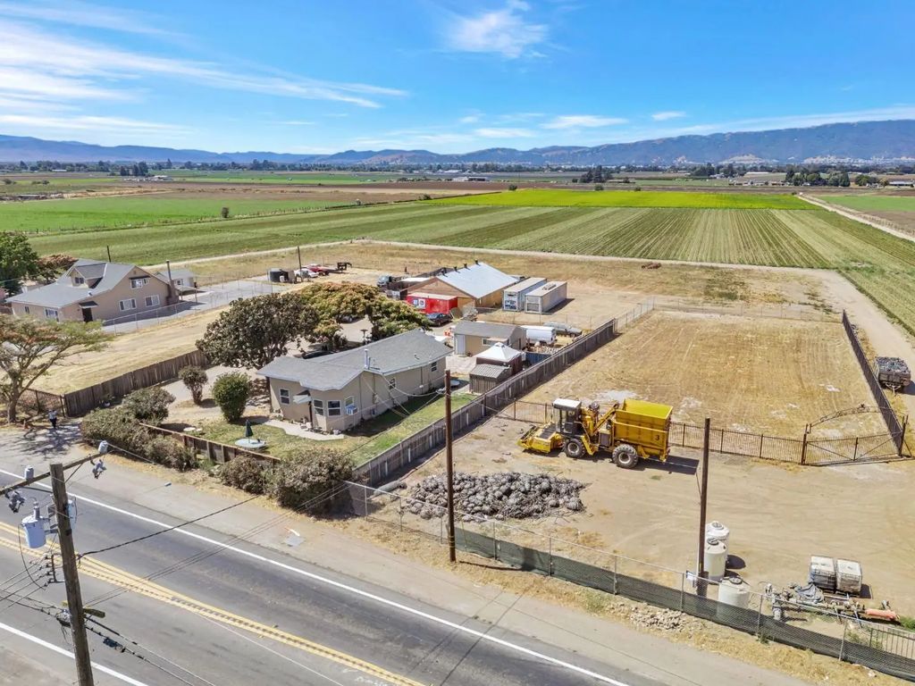 2712 Ferguson Road, Gilroy