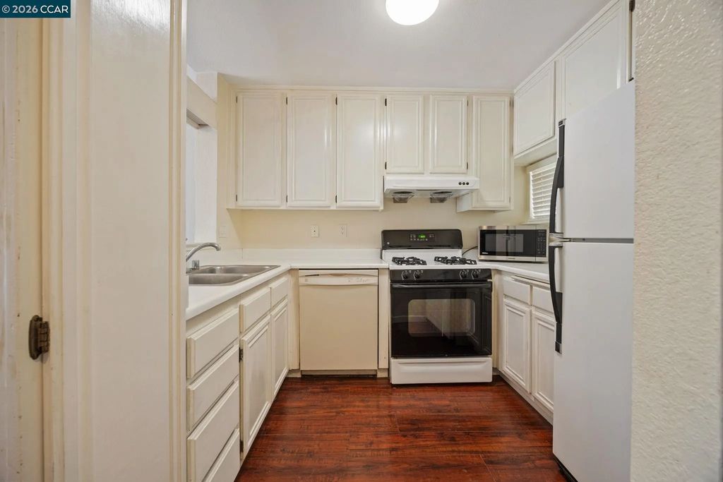 388 Mill Road, Martinez