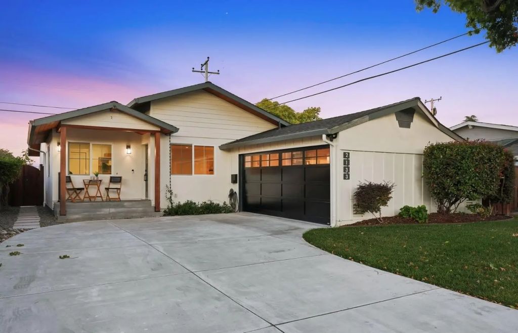2133 Santa Cruz Avenue, Santa Clara