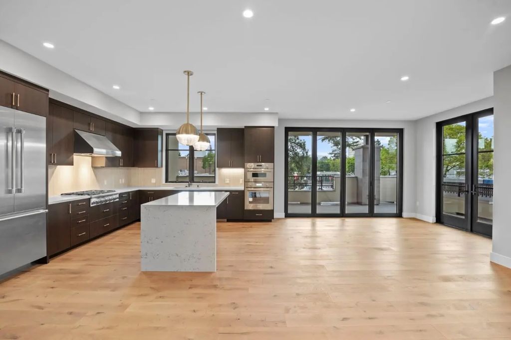 227 Hope Street, Mountain View