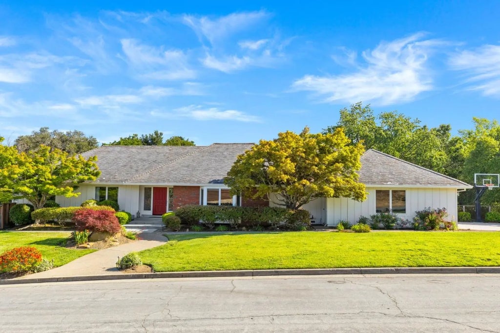 14231 Short Hill Court, Saratoga