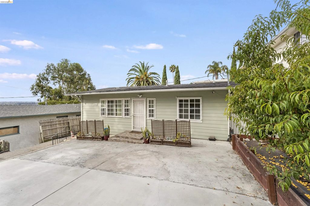 14785 Van Ave, San Lorenzo