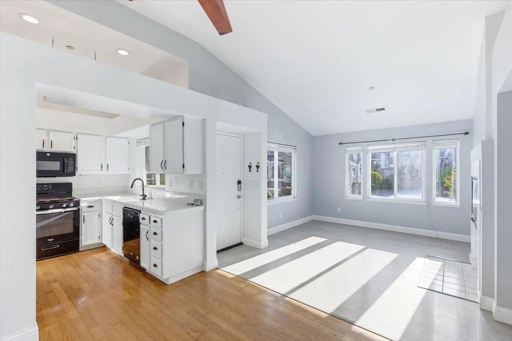4240 Cosenza Loop, San Jose