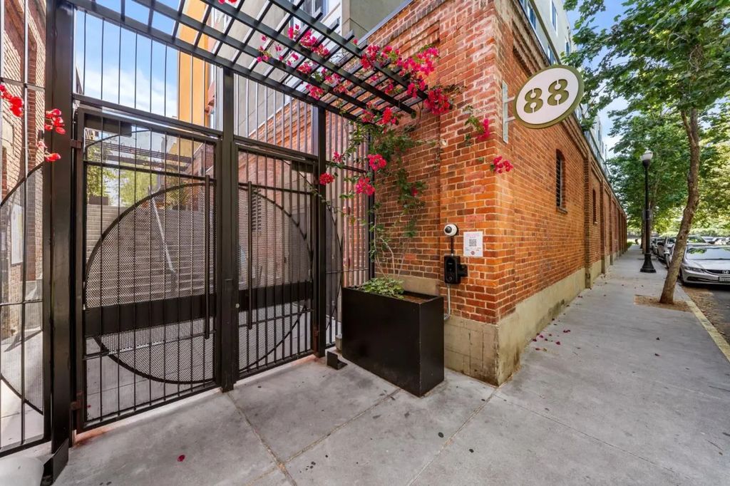 88 Bush Street 2206, San Jose