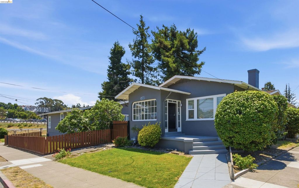 4203 Redding, Oakland