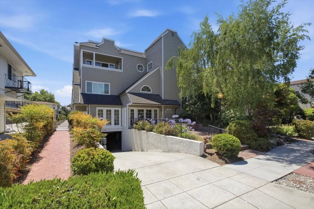 1233 Bellevue Avenue 9, Burlingame