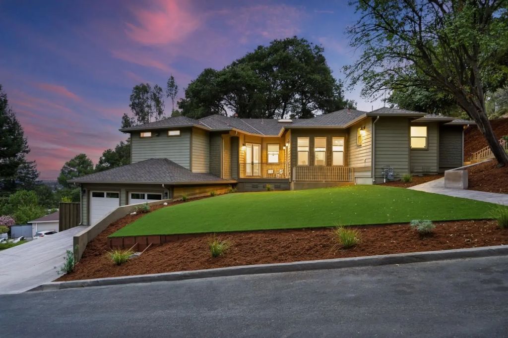 22755 San Juan Road, Cupertino