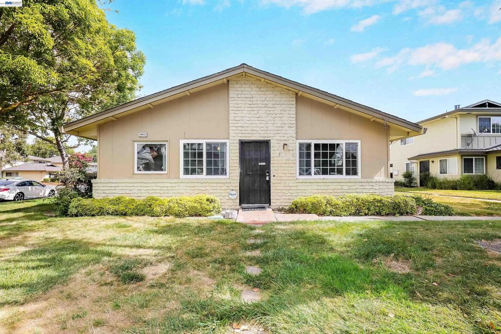 34812 Starling Dr 1, Union City