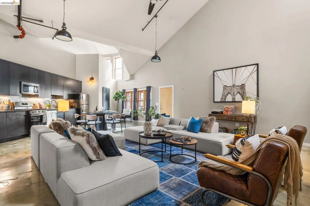 2875 Glascock 209, Oakland