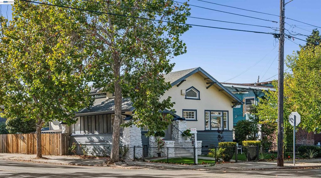 1801 Wood St, Alameda