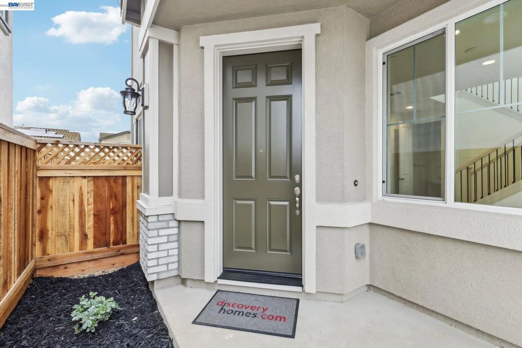 208 Mindy Way, Pittsburg