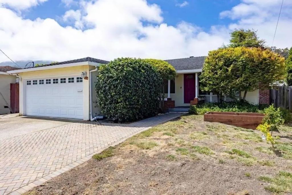 790 Noriega Way, Pacifica