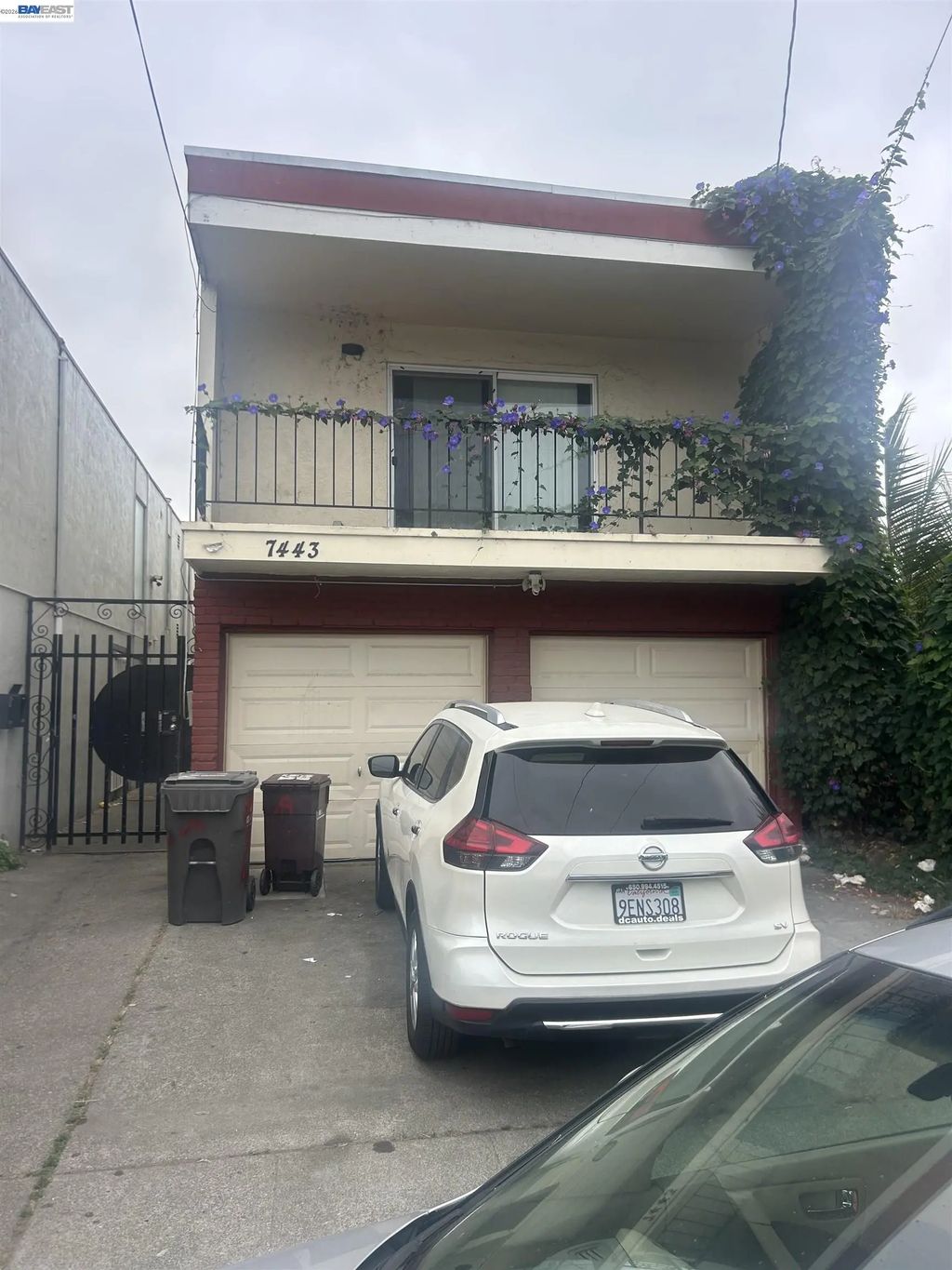 7443 Weld, Oakland