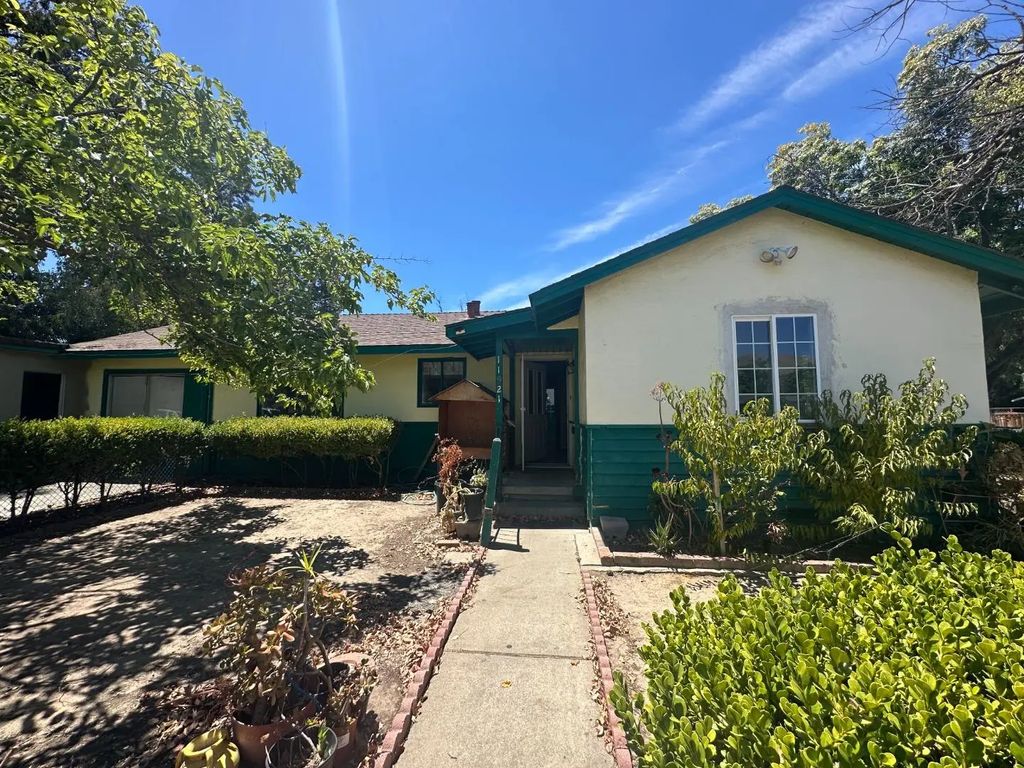 11921 Ridge Vista Avenue, San Jose