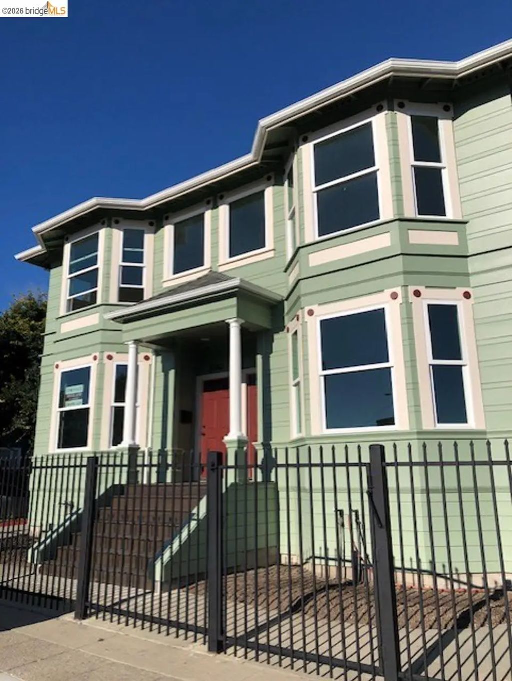 3042 Martin Luther King Way, Oakland