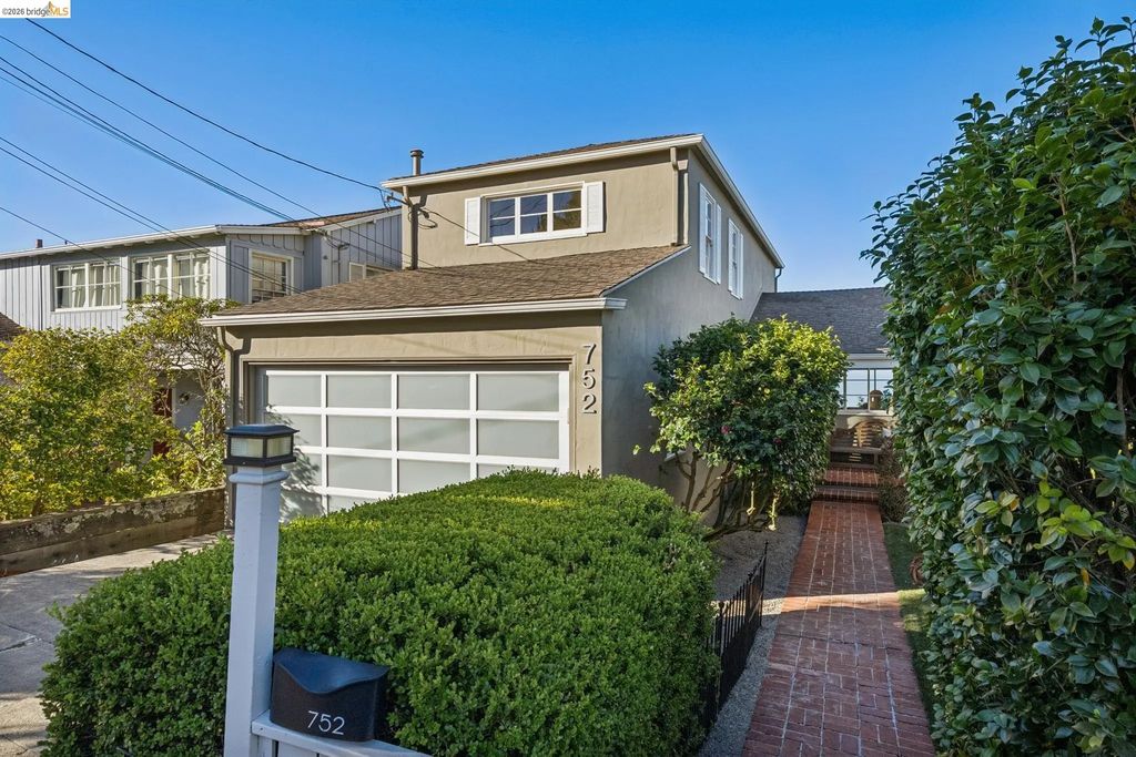 752 Grizzly Peak Blvd, Berkeley