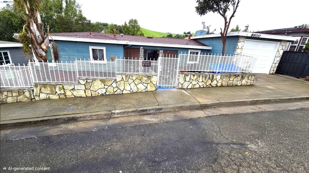 8600 Seneca, Oakland