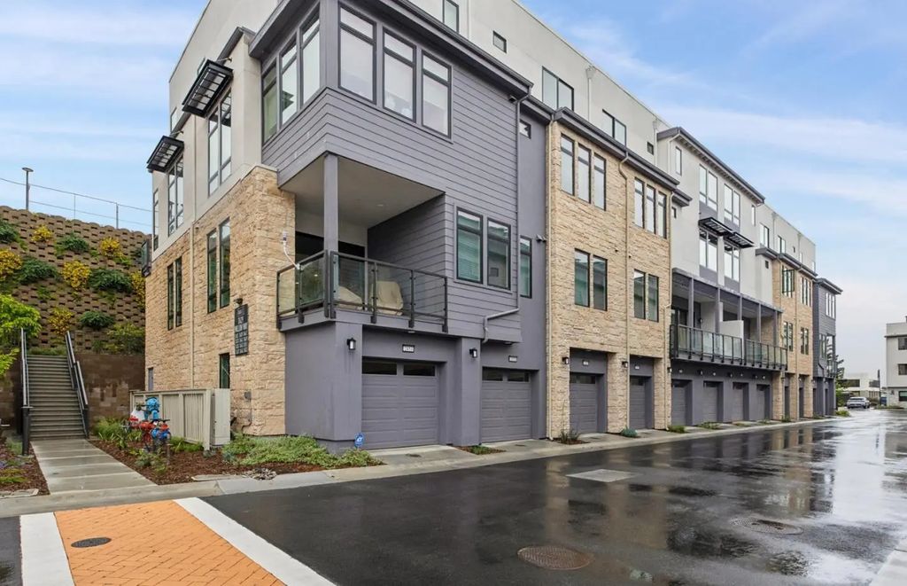 2449 Willow Way, San Mateo