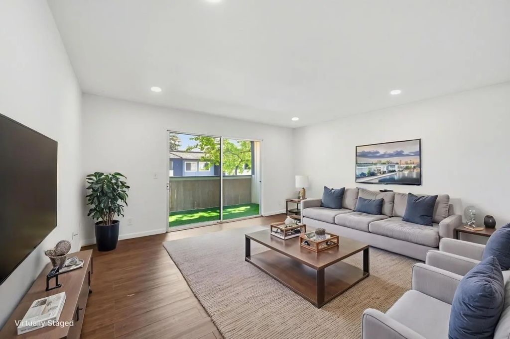 47112 Warm Springs Boulevard 216, Fremont
