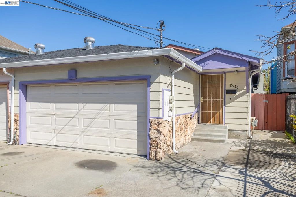 2540 E 16th St, Oakland