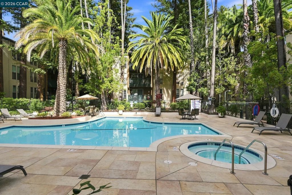 1236 Walker Ave 306, Walnut Creek