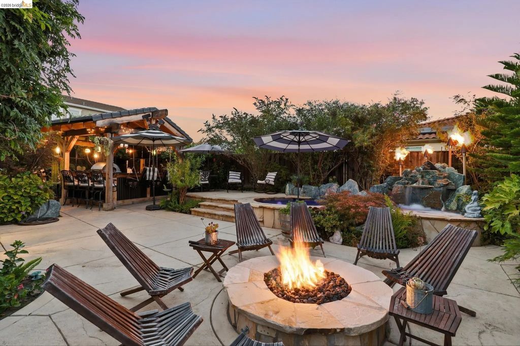 5456 Mountain Ridge Way, Antioch