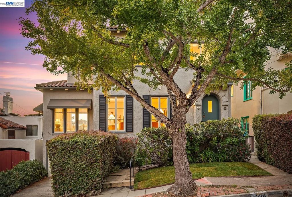 1594 Le Roy Ave, Berkeley