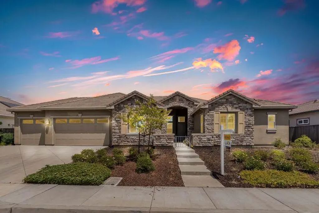 7922 Cinnamon Way, Gilroy