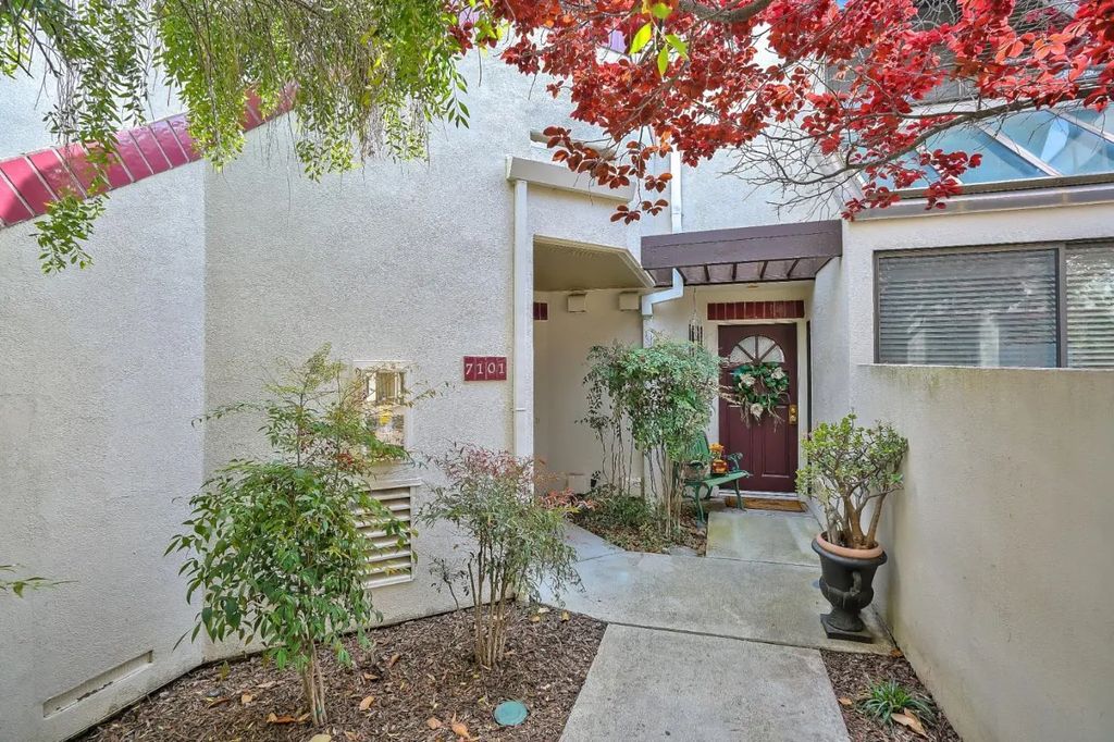 530 Shorebird Circle 7101, Redwood City