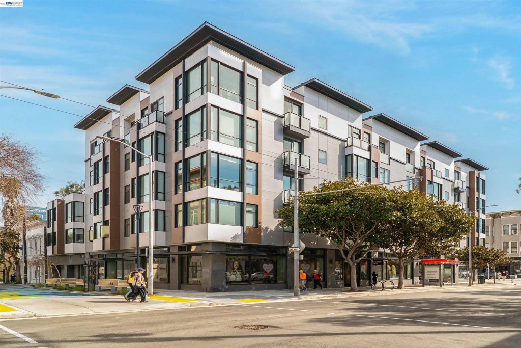 580 Hayes St 203, San Francisco